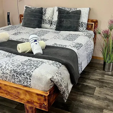 شقة Apartma Jurka